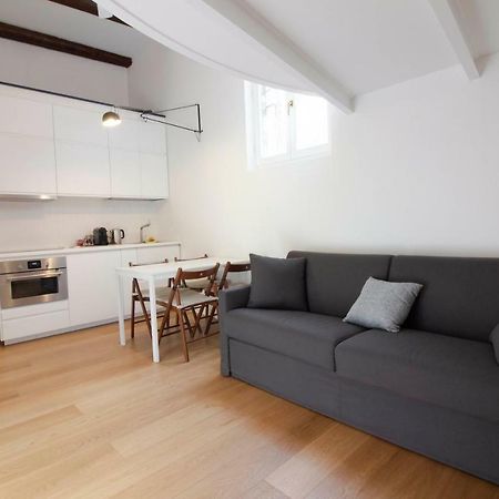 Sant'Andrea Cozy Apartment Milano Eksteriør bilde