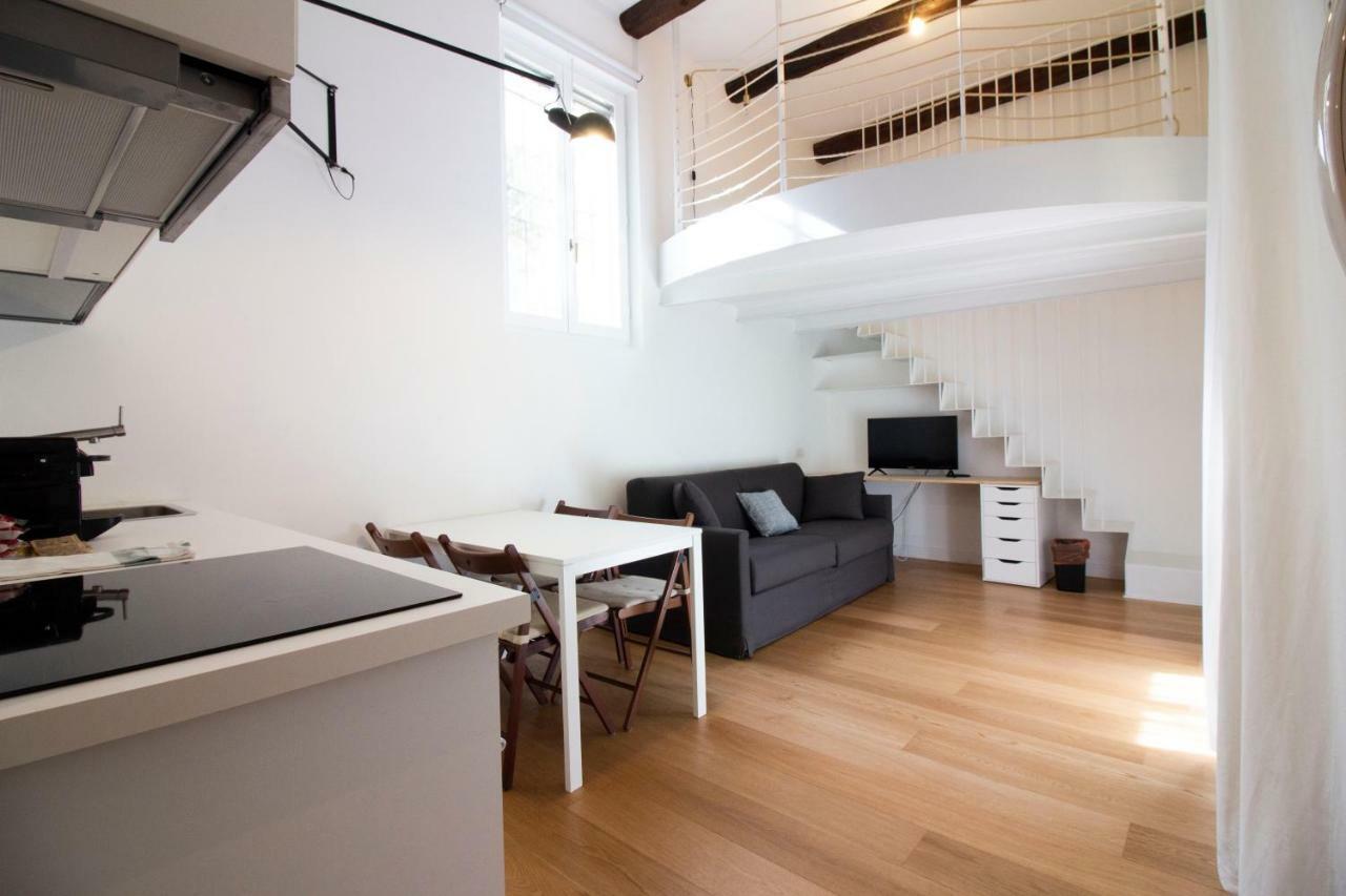 Sant'Andrea Cozy Apartment Milano Eksteriør bilde